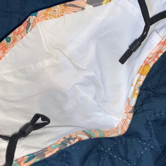 🎁🎭FANTASTIC MASKS 🎭🎁 - Picture 5 of 11